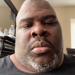 Meet your Posher, Larry